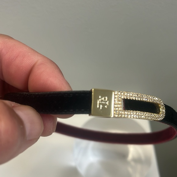 Jewelry - Ralph Lauren necklace (Choker)Black Velvet reversible to burgundy